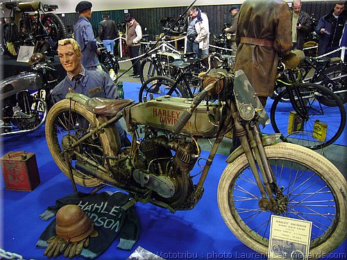 harley-davidson-board-track-racer-1915-1000cc-3vitesses-vit-max-160kmh.jpg