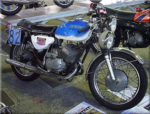 kawasaki250.jpg