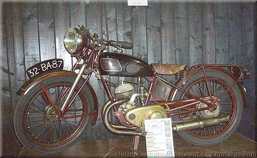 koelher-escoffier-1938-ks17-moteur-villiers175-2temps.jpg