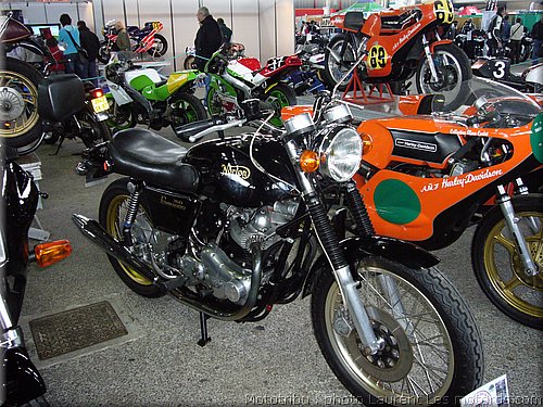 norton-750commander-750cc-bicylindre-1972.jpg
