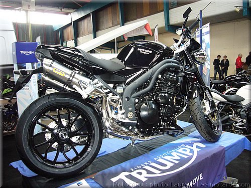 triumph-speedtriple-1050cc.jpg