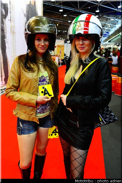 0052_hotesses_2