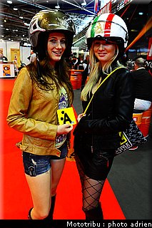 0051_hotesses_1.JPG