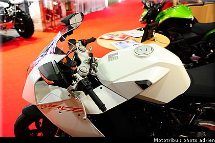 0063_ktm_1190_rc8_2.JPG