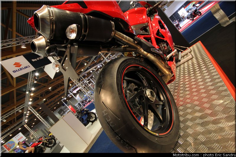 salon_bruxelles_2010_Ducati_Superbike_1198SP_3