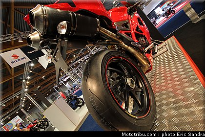salon_bruxelles_2010_Ducati_Superbike_1198SP_3.jpg