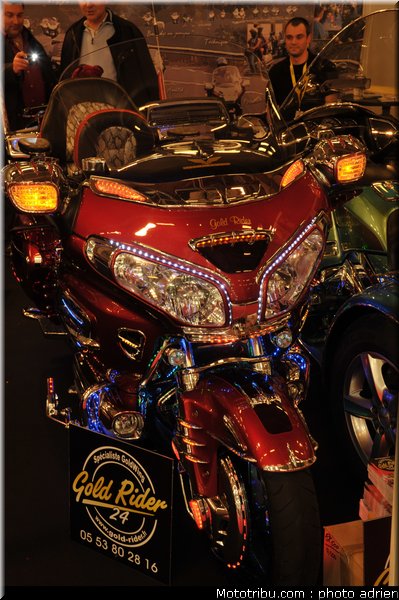 divers_007_salon_de_la_moto_paris_2011