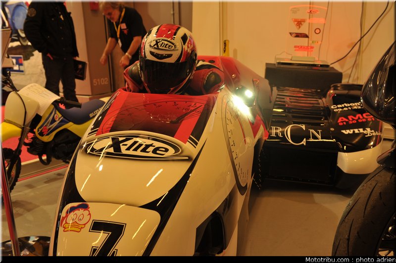 divers_017_salon_de_la_moto_paris_2011