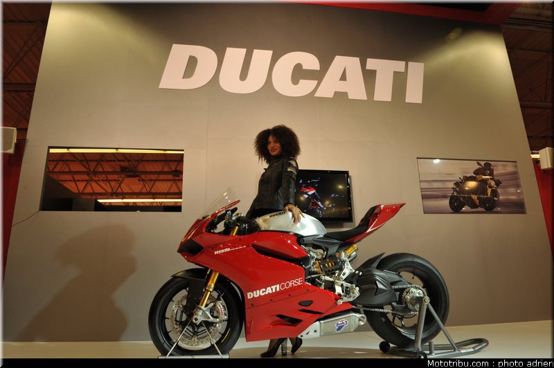 ducati_001_salon_de_la_moto_paris_2011
