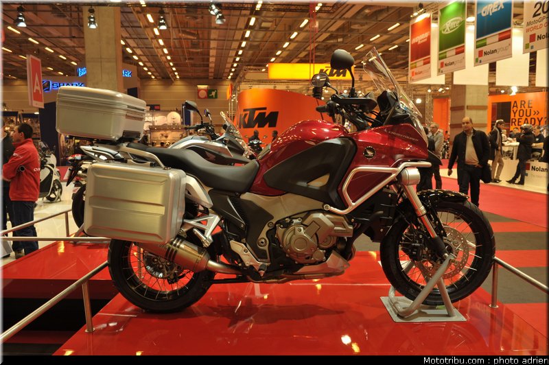 honda_005_salon_de_la_moto_paris_2011