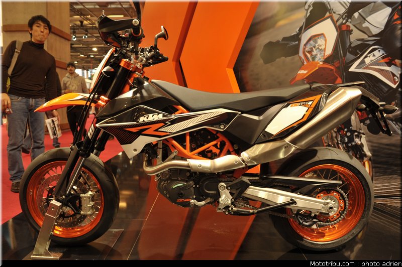 ktm_011_salon_de_la_moto_paris_2011
