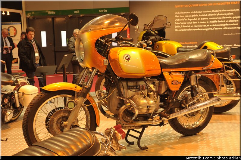 motos_et_scooters_star_004_salon_de_la_moto_paris_2011
