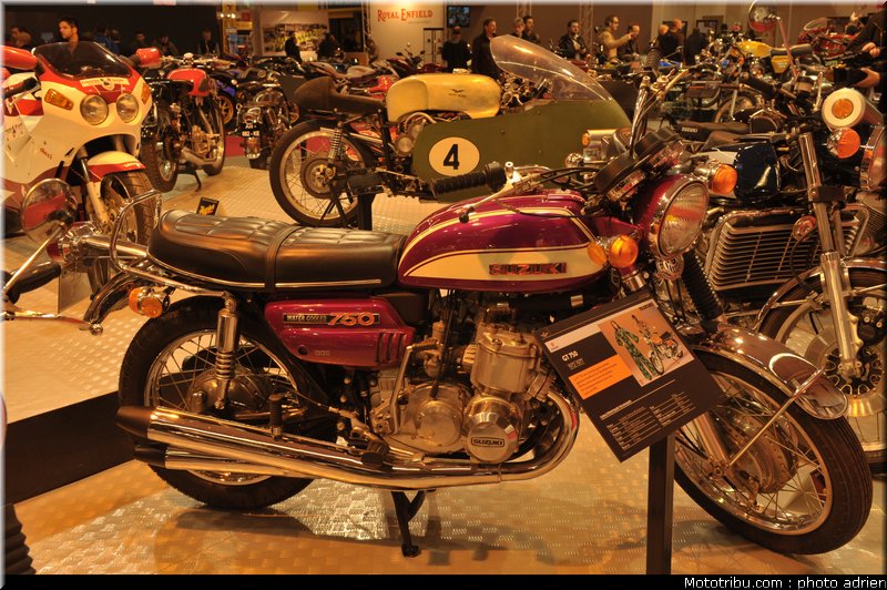 motos_et_scooters_star_015_salon_de_la_moto_paris_2011