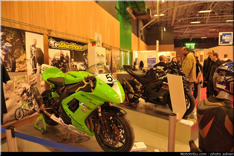 para_side_racing_team_004_salon_de_la_moto_paris_2011