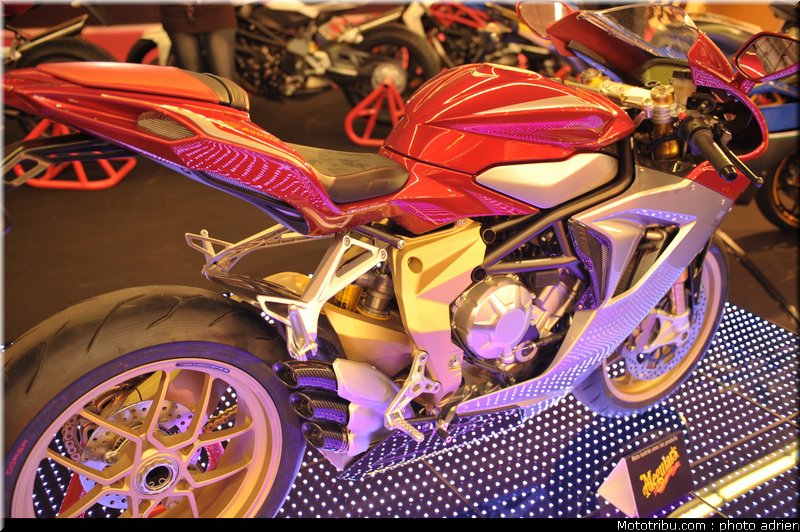 paradise_moto_004_salon_de_la_moto_paris_2011