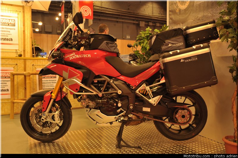 touratech_005_salon_de_la_moto_paris_2011