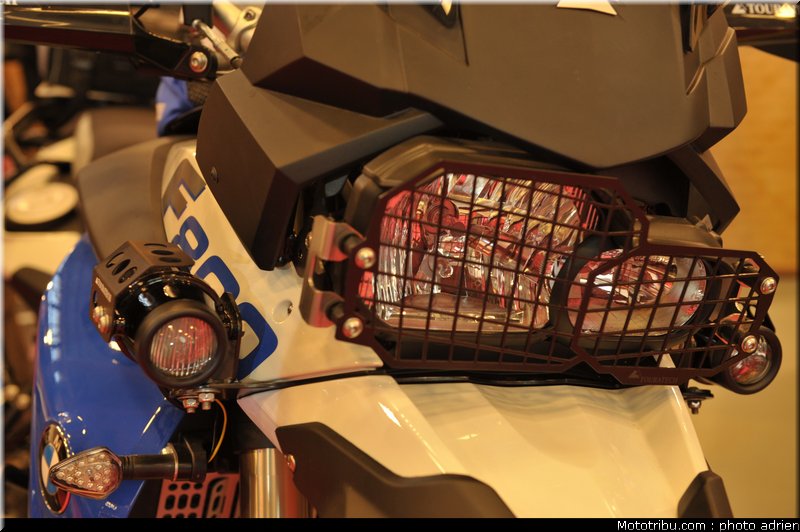 touratech_008_salon_de_la_moto_paris_2011