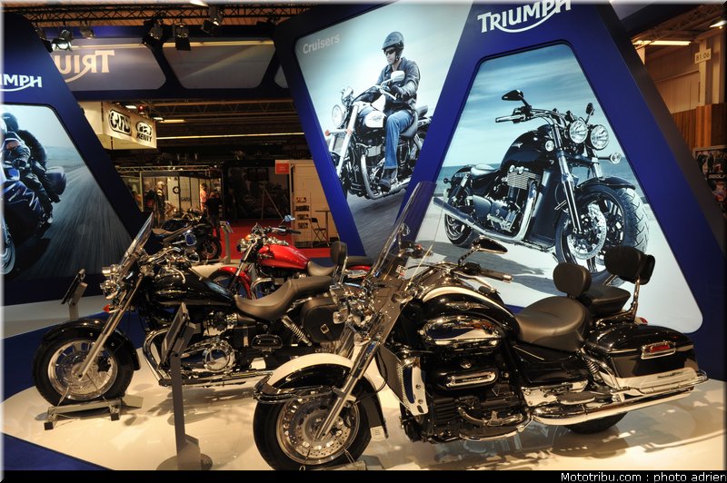 triumph_011_salon_de_la_moto_paris_2011