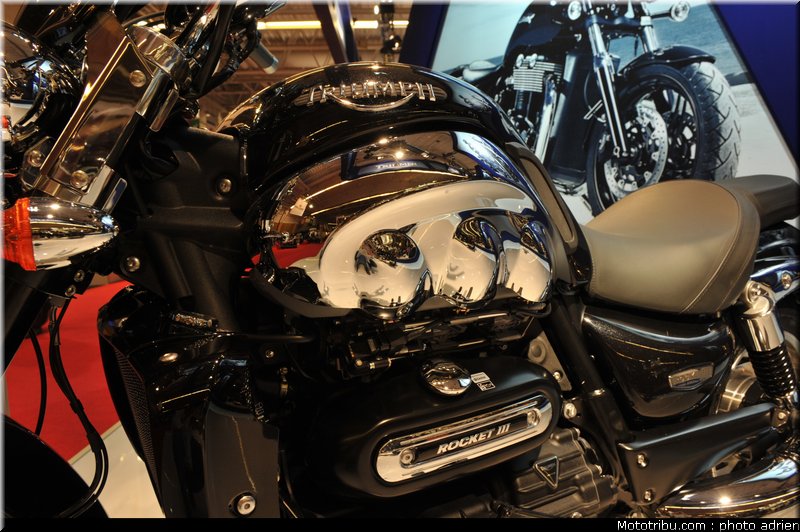 triumph_014_salon_de_la_moto_paris_2011