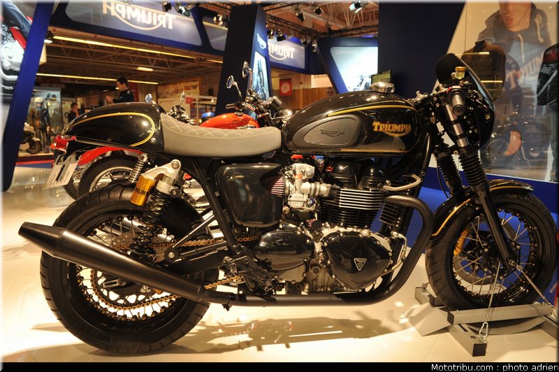 triumph_021_salon_de_la_moto_paris_2011