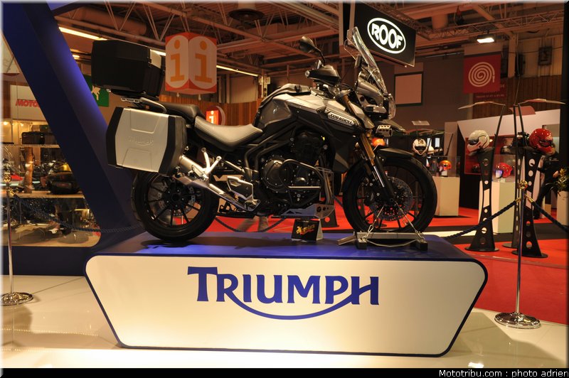 triumph_023_salon_de_la_moto_paris_2011