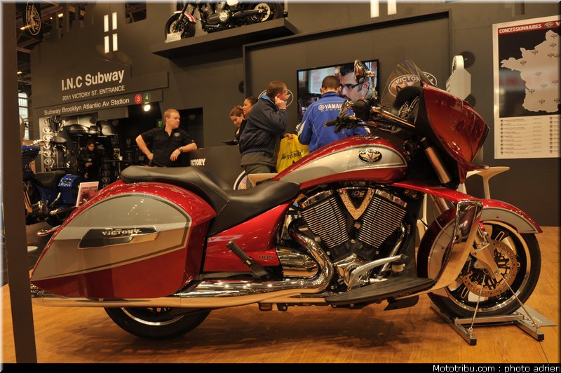 victory_005_salon_de_la_moto_paris_2011