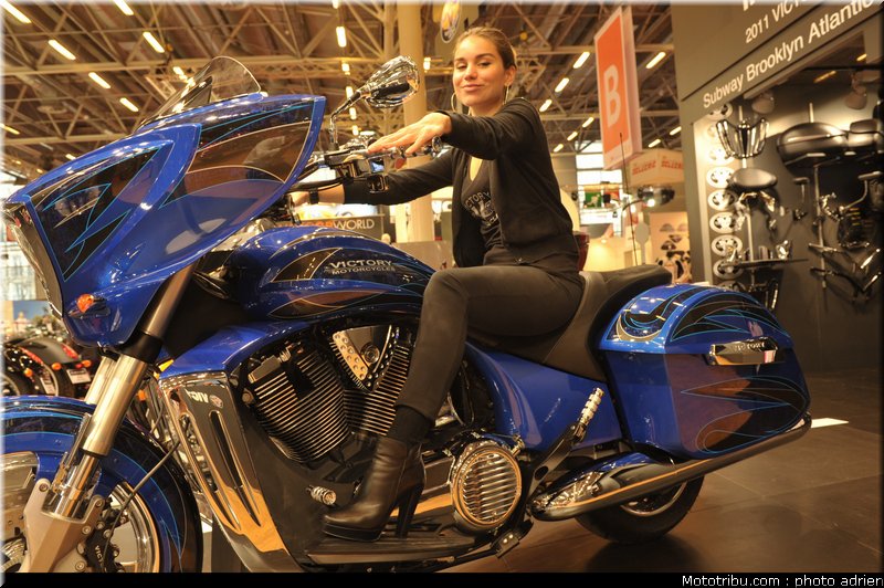 victory_006_salon_de_la_moto_paris_2011
