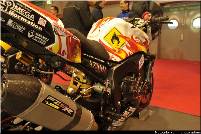 yamaha_017_salon_de_la_moto_paris_2011