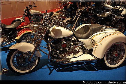 divers_003_salon_de_la_moto_paris_2011.jpg