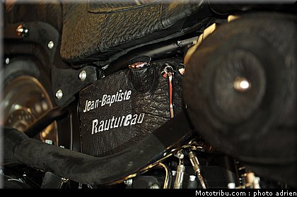 harley_davidson_003_salon_de_la_moto_paris_2011.jpg