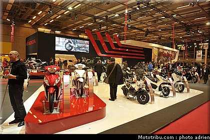 honda_003_salon_de_la_moto_paris_2011.jpg