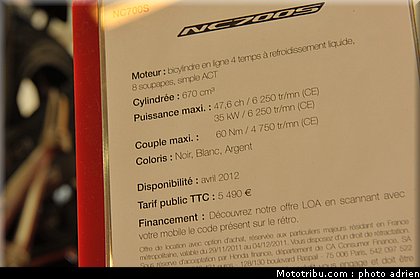 honda_007_salon_de_la_moto_paris_2011.jpg