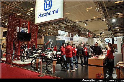 husqvarna_001_salon_de_la_moto_paris_2011.jpg