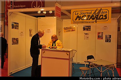 journal_des_motards_001_salon_de_la_moto_paris_2011.jpg