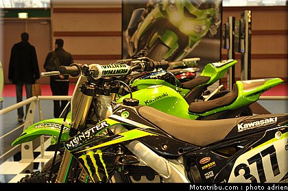 kawasaki_001_salon_de_la_moto_paris_2011.jpg