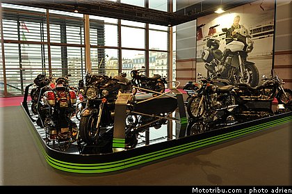 kawasaki_010_salon_de_la_moto_paris_2011.jpg