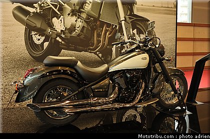 kawasaki_016_salon_de_la_moto_paris_2011.jpg