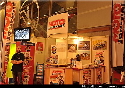 moto_journal_001_salon_de_la_moto_paris_2011.jpg