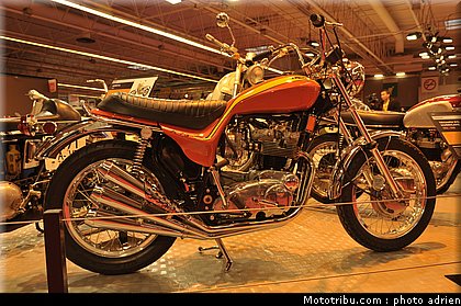 motos_et_scooters_star_016_salon_de_la_moto_paris_2011.jpg