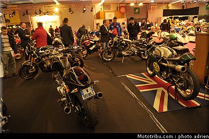 paradise_moto_001_salon_de_la_moto_paris_2011.jpg