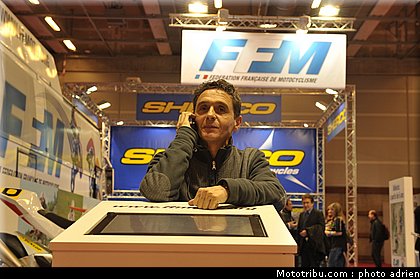 personnalite_004_salon_de_la_moto_paris_2011.jpg