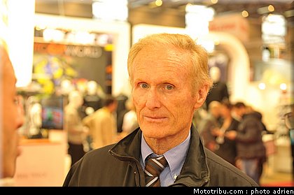 personnalite_015_salon_de_la_moto_paris_2011.jpg