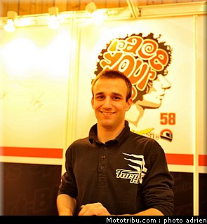 personnalite_018_salon_de_la_moto_paris_2011.jpg