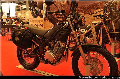 rieju_002_salon_de_la_moto_paris_2011.jpg
