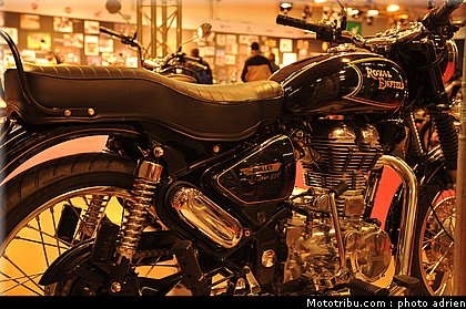 royal_enfield_002_salon_de_la_moto_paris_2011.jpg