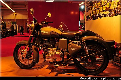 royal_enfield_005_salon_de_la_moto_paris_2011.jpg
