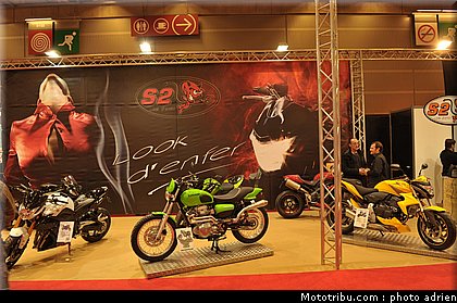 s2concept_012_salon_de_la_moto_paris_2011.jpg
