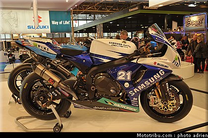 suzuki_004_salon_de_la_moto_paris_2011.jpg