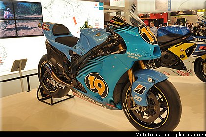 suzuki_005_salon_de_la_moto_paris_2011.jpg