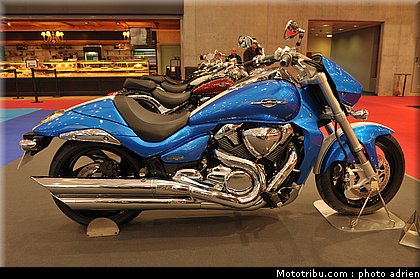 suzuki_013_salon_de_la_moto_paris_2011.jpg